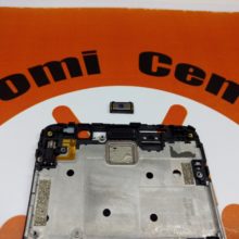 Xiaomi Mi 8: ремонт и замена деталей